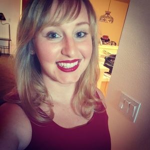 Meet your Posher, Kimberly